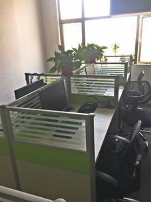 深圳辦公設備急轉 12套卡位屏風、電腦、沙發、老板桌全套9成新低價轉讓